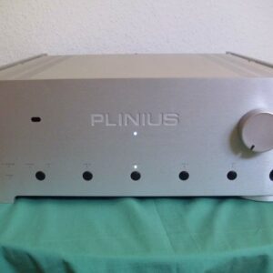 Plinius Tautoro Preamplifier with MM/MC Phono Stage and Class A Headphone Amplifier